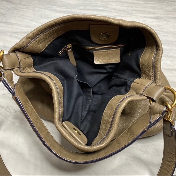 MARC JACOBS Lrg Q Hillier Hobo/Shoulder Purse - Picture 4 of 13